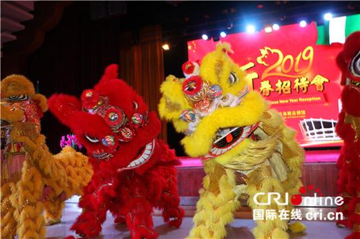 工廠車(chē)間走出的藝術(shù)團(tuán) 用藝術(shù)點(diǎn)亮工人的精神生活